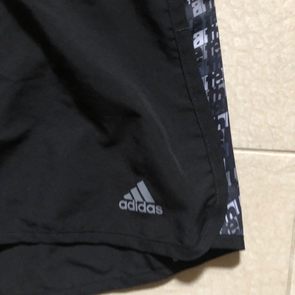 Adidas Black Running Shorts XS - Picture 2 of 6
